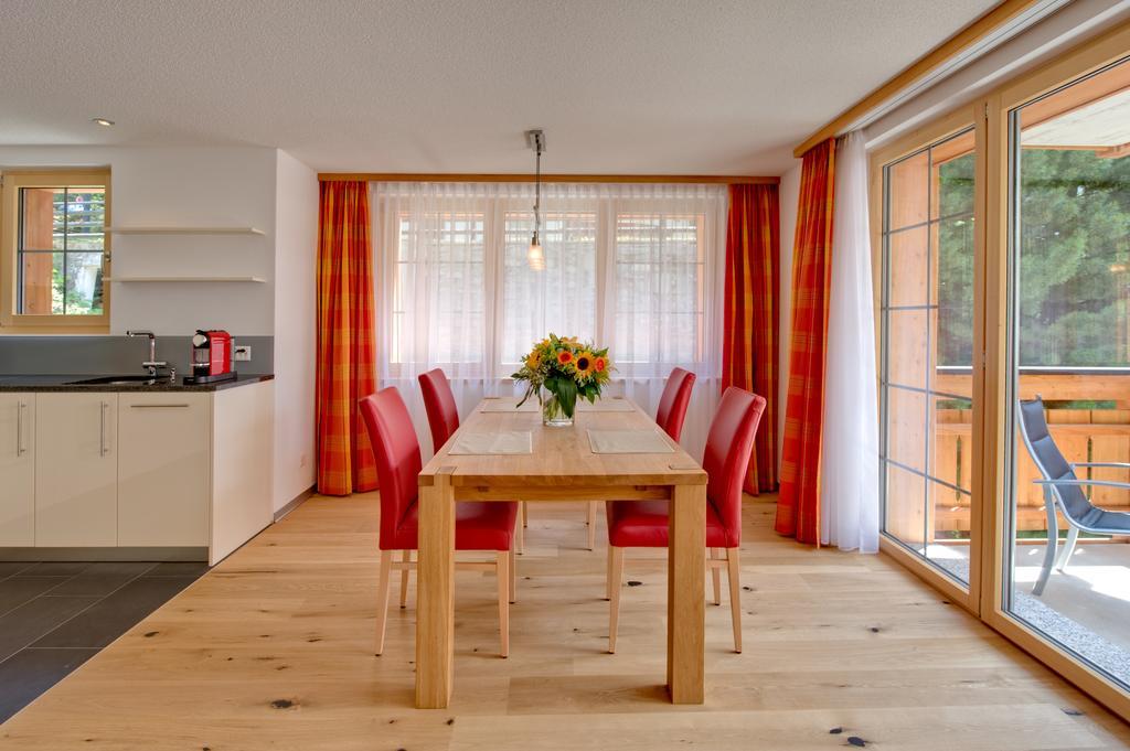Jaegerhof Serviced Apartements Zermatt Room photo