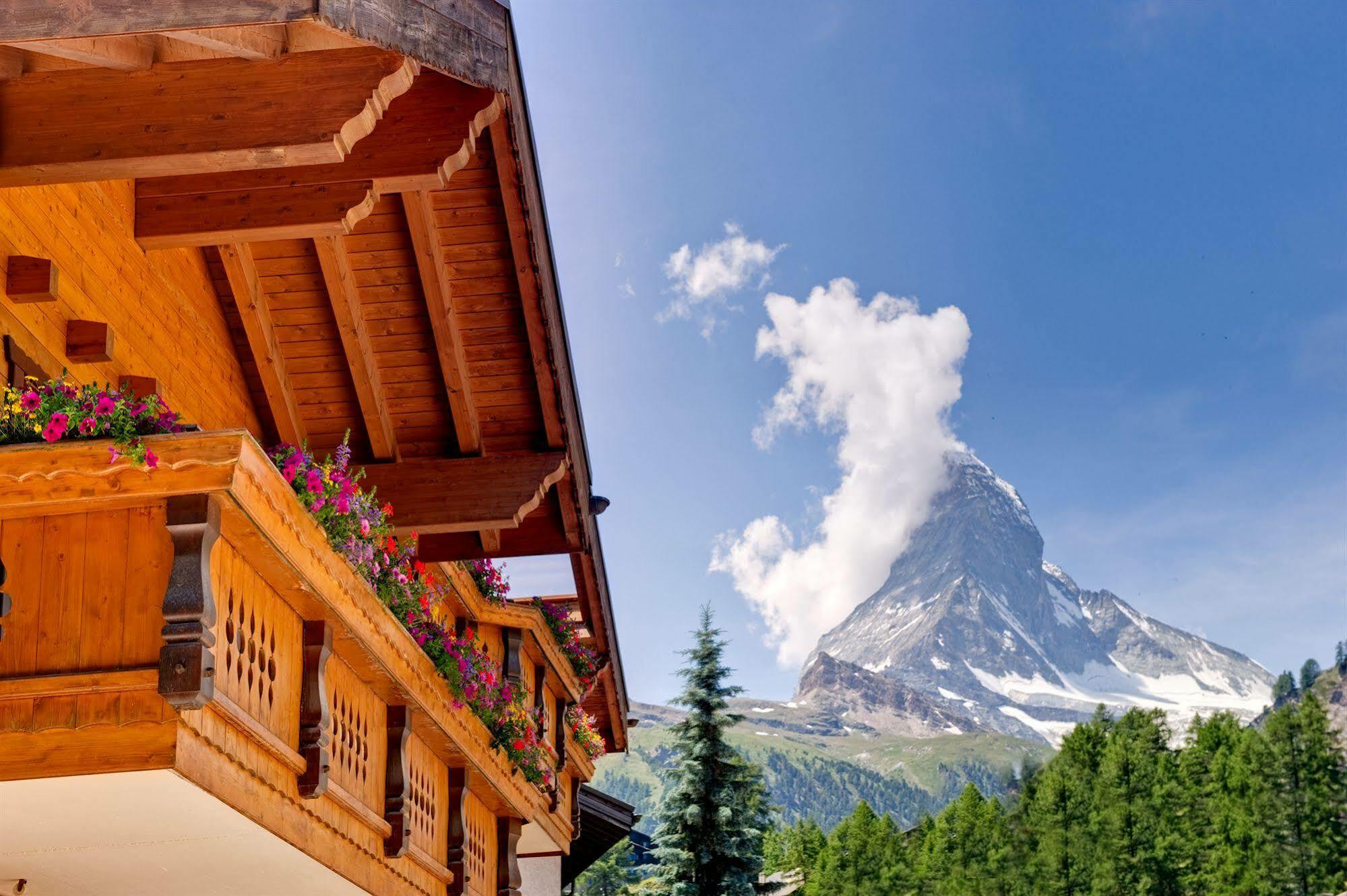 Jaegerhof Serviced Apartements Zermatt Exterior photo