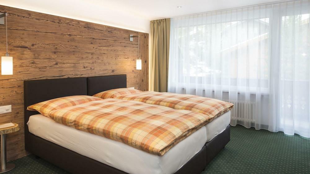 Jaegerhof Serviced Apartements Zermatt Exterior photo